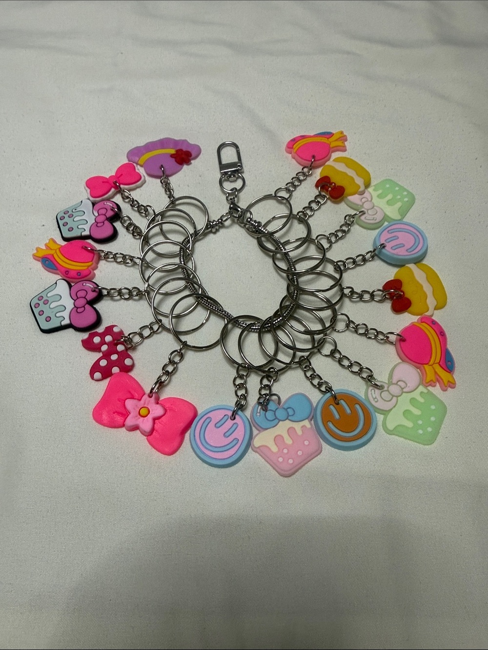 Sets of 17 Pieces Cute Multi-Color Charm Keyring Set -